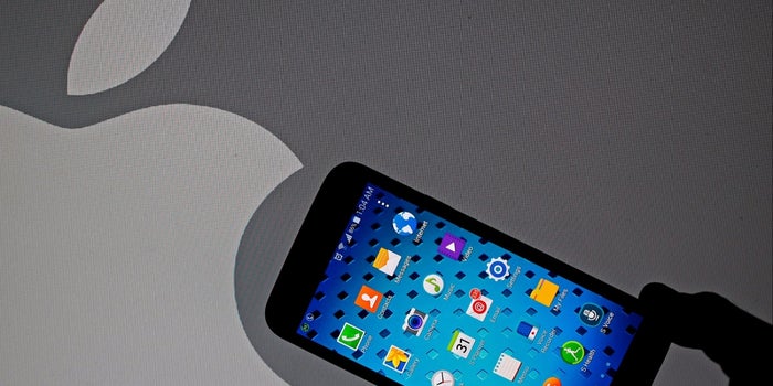 Samsung Trips on Quality Control in a Rush to Beat Apple