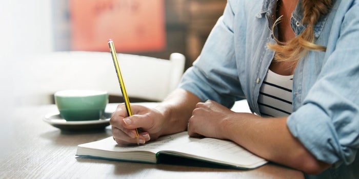 4 Tips for Crafting the Ideal Sales Letter