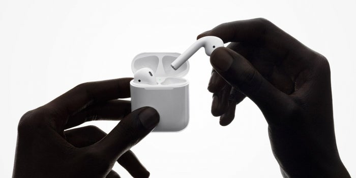 Apple Air Pods Will Likely Be a Hit Once They Get the Bugs Out
