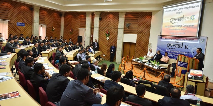 7 Leadership Lessons From Business Heads For Entrepreneurs Of Tomorrow