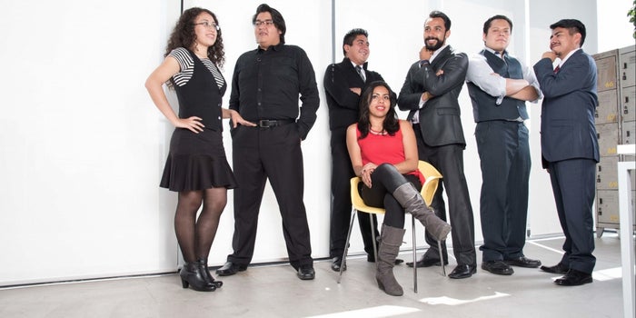 Universitarios que emprenden más allá de la moda