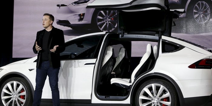Tesla Turns Profit, Musk Says No New Capital Needed for Model 3