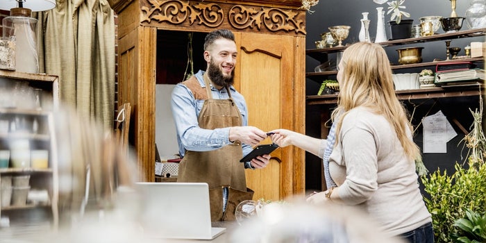 7 Tips for Choosing the Right Lending Options to Stock Your Holiday Shelves