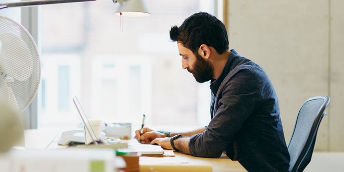 How to Write a Great Pitch for the Media