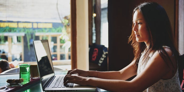 How to Navigate Freelancing When You Have a Day Job