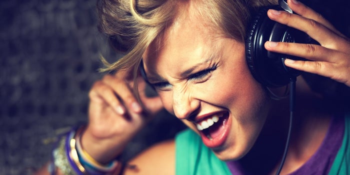 Thinking of Starting a Podcast? These 5 Tips Can Help.