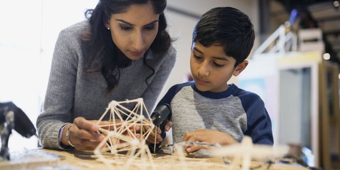 5 Life Lessons Your Kid Will Learn as a Young Entrepreneur