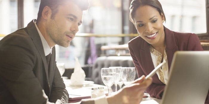6 Super Simple Tricks for Closing Way More Sales