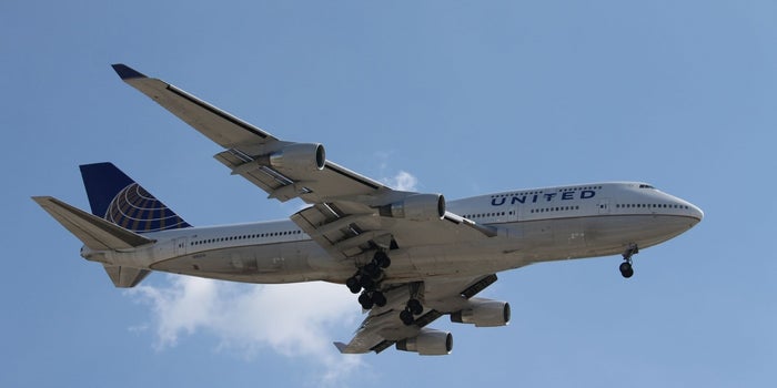 Should Airplane Overhead Bins Be a 'Right'?