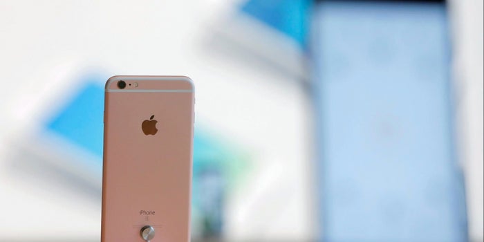 Apple Says iPhone 6 Battery Fires in China Likely Caused by External Factors