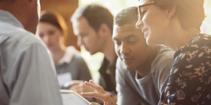 3 Ways Entrepreneurs Can Use Their Community to Grow Their Business