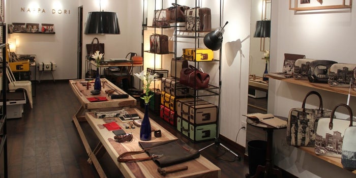 This Entrepreneur Has Built India's Top Leather-Accessory Store Stitch-by-stitch