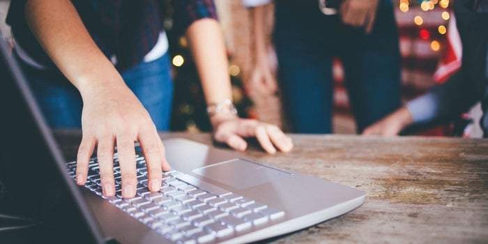 How to Hustle Through the Holidays