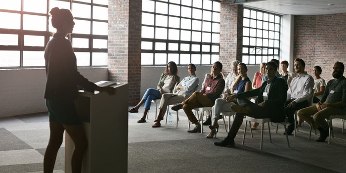 5 Tips to Reduce Presentation Anxiety