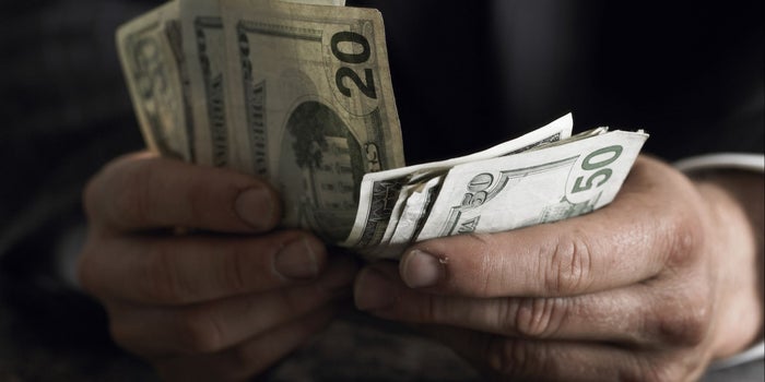 4 Steps People Who Weren't Born Rich Can Take to Get Rich