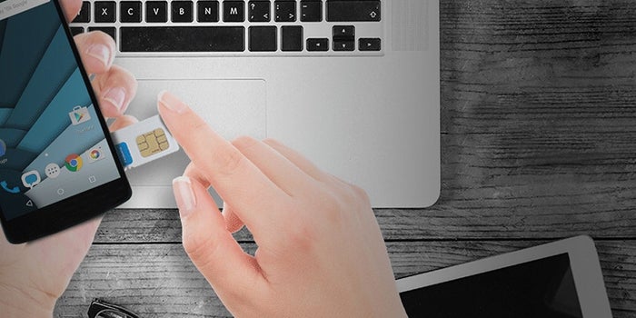 One Great, Free Way to Stay Connected While Traveling the World