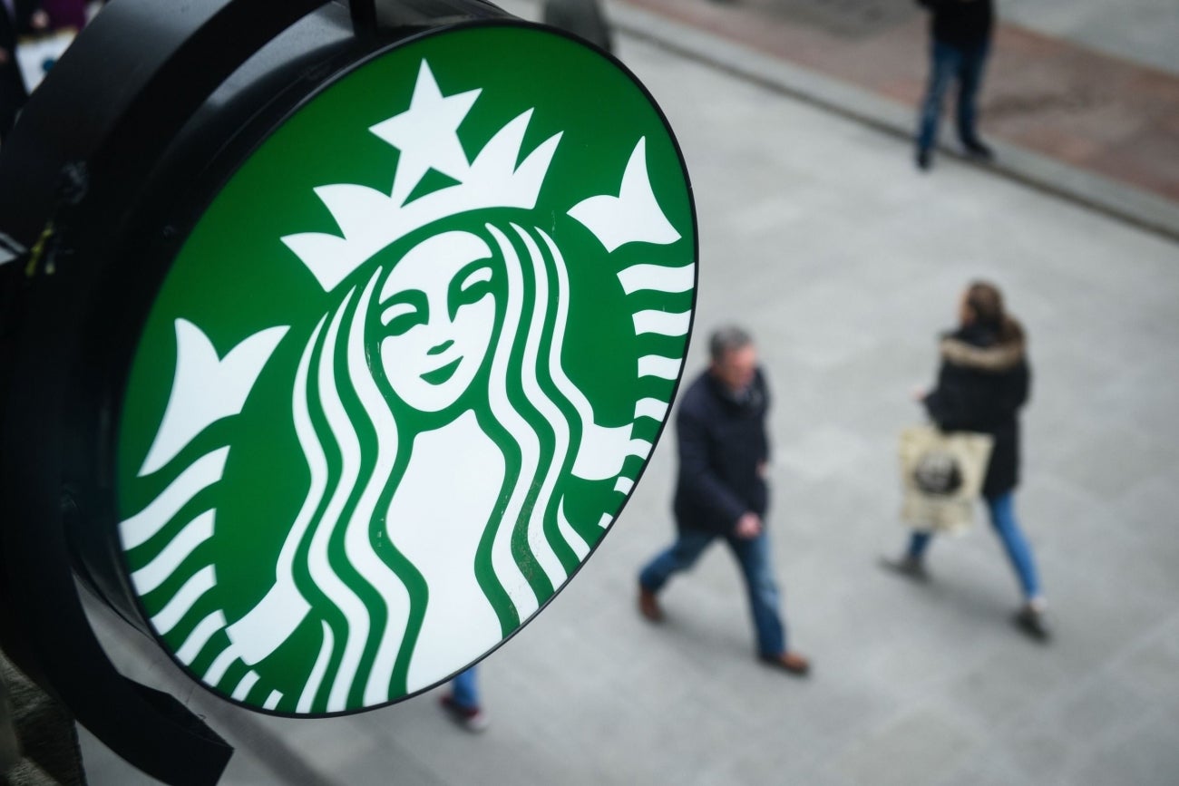 Starbucks Offers Employees New Parental Leave Options