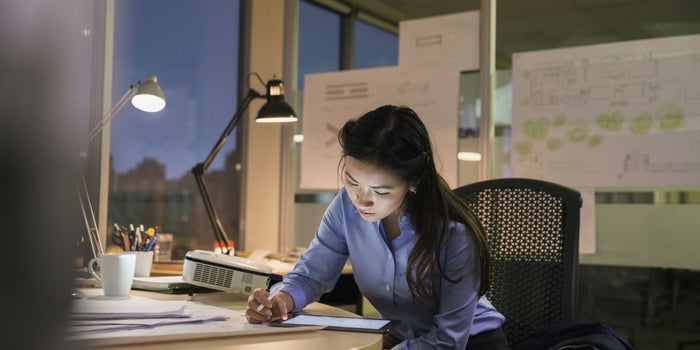 Single Ladies Are More Likely to Downplay Career Goals, Study Finds