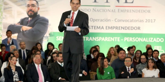 Enrique Jacob deja el Instituto Nacional Emprendedor