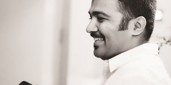 Meet Akshay Sathaye, the Sharp 'E-Commerce' Shooter