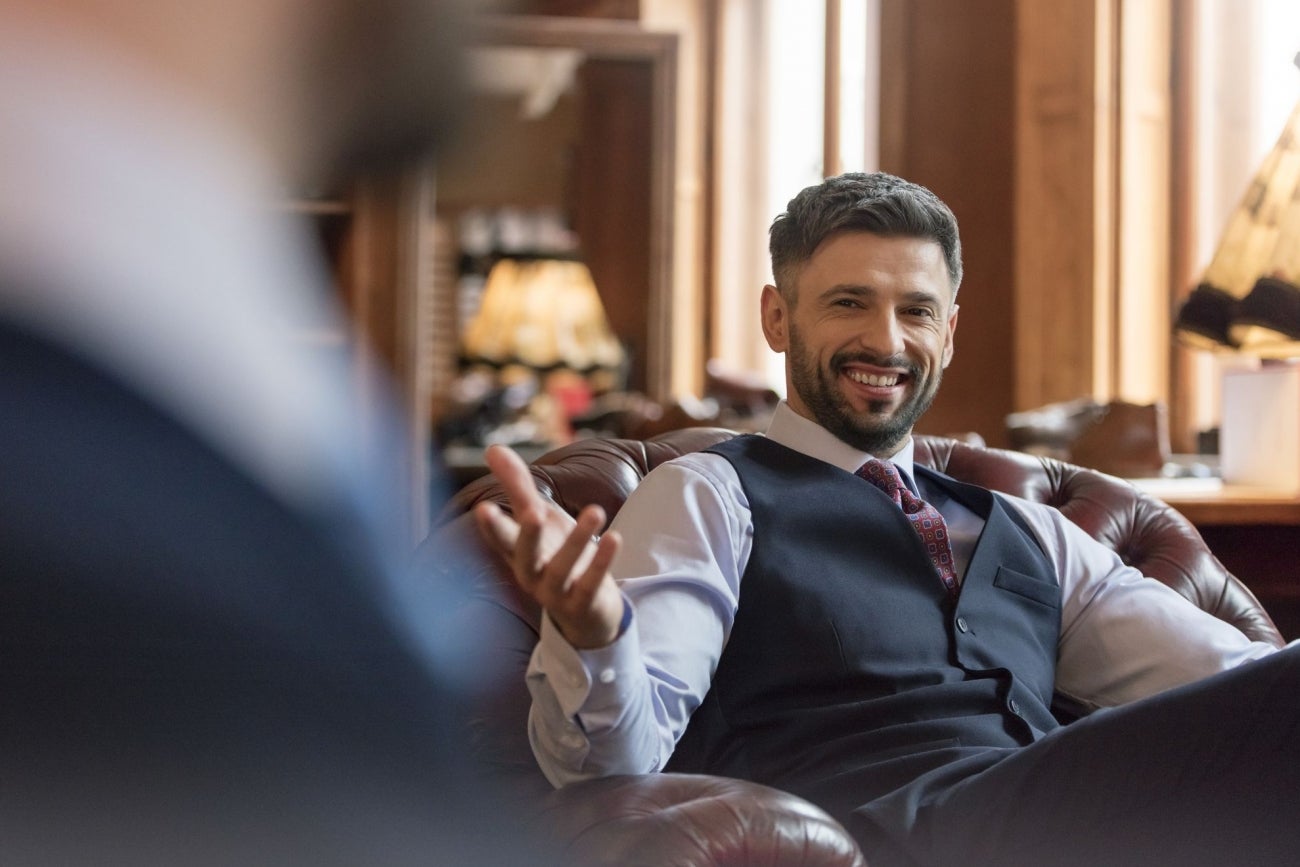 4 Ways Rich People Think About Themselves