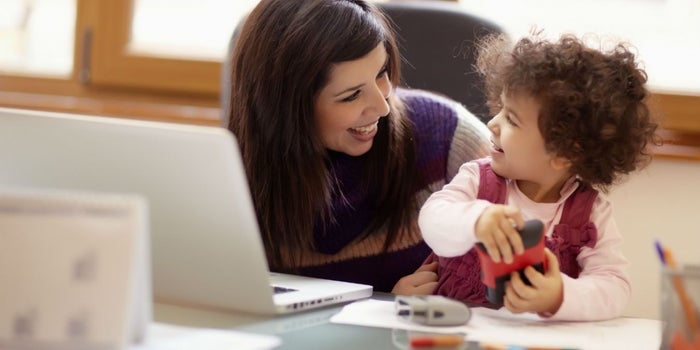 ¿Qué son las Community Moms? Esta es la nueva tendencia empresarial