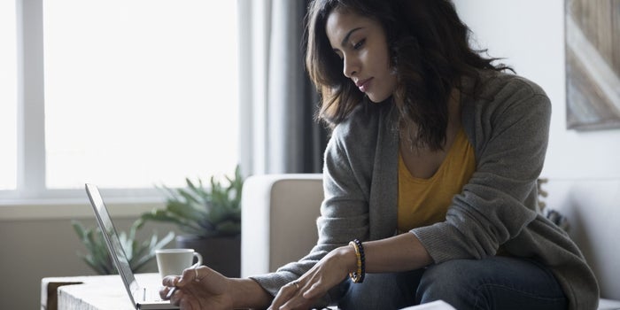 The Freelancer's Approach to Managing Expenses and Getting Paid