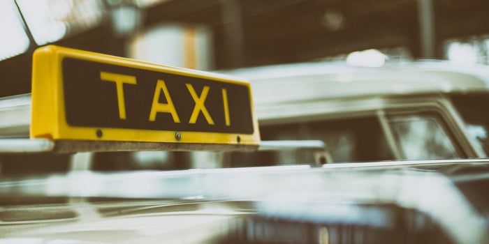 How Applications Have Eased the Service of Taxi Booking