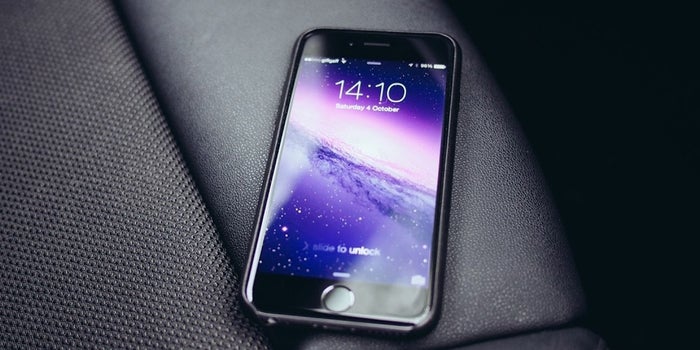 Report: iPhone 8 Ditching Lightning Port and Uses Curved Display