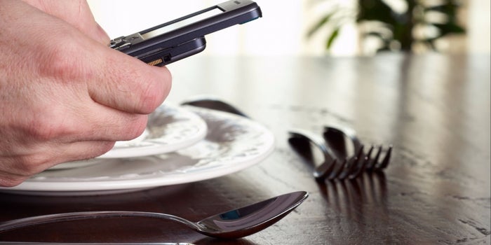 Working From The Dinner Table: How Tech Takes Its Toll On Your Workforce
