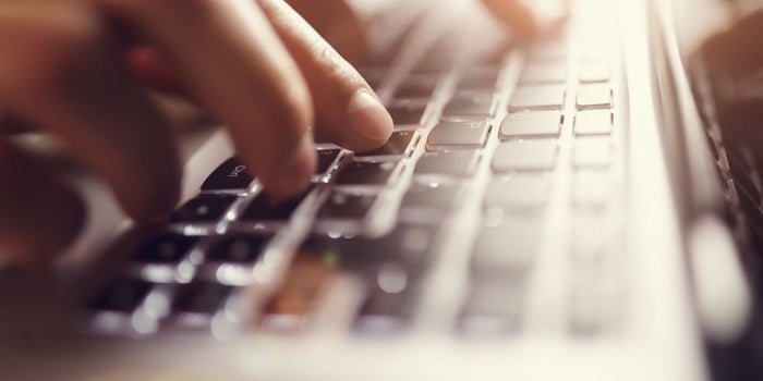 A Quick Guide to Email Etiquette (Infographic)