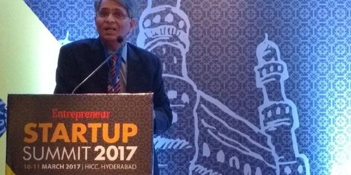 Digital Education Cannot Replace Classroom Coaching Anytime Soon, Veteran Indian Edupreneur Says