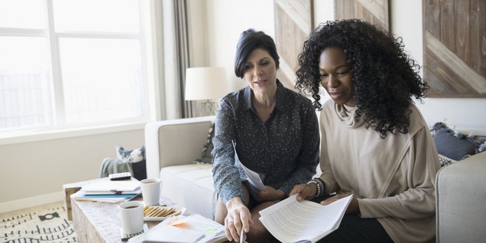 8 Financial Tips for Entrepreneurs Launching a Startup