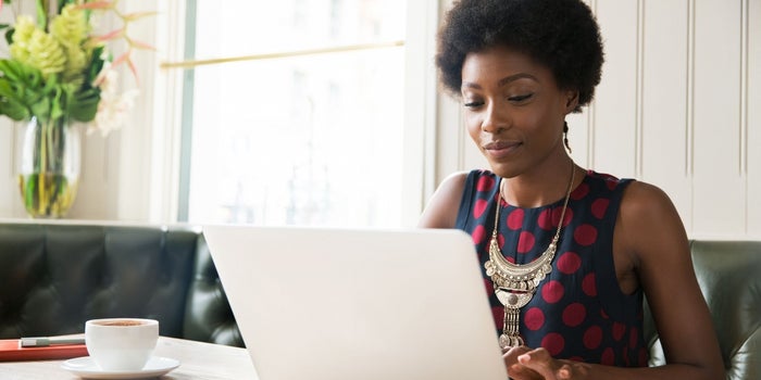 A Chatbot Maker's Expert Tips to Create a Bot for Your Brand