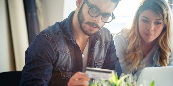 10 Dumb Money Mistakes People Make in Their 30s