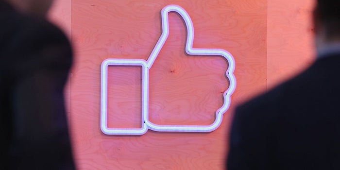 A Small-Business Guide to Facebook Advertising (Infographic)