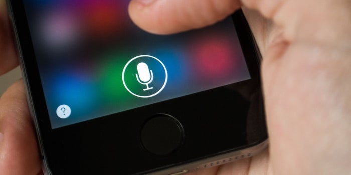 10 Crazy Tidbits About the First Voice of Apple's Siri