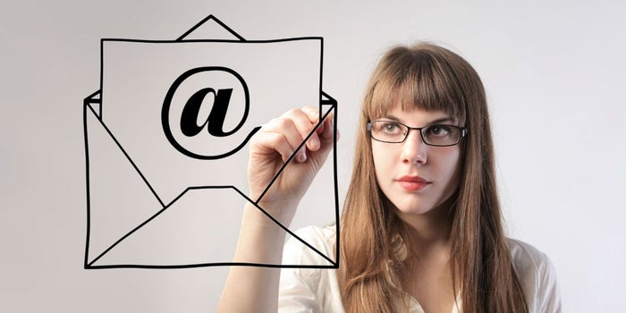Haz emails de 5 oraciones