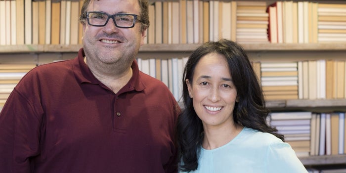 LinkedIn's Reid Hoffman to Entrepreneurs: Raise More Money Than You Need