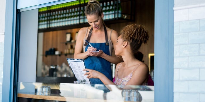 4 Lessons Every Executive Can Learn from Hourly Workers