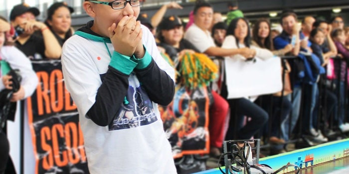 Niños, futuros emprendedores que cambiarán el mundo con robots