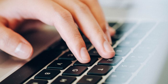 Indian SMEs Can Save Themselves From Getting Offline-zoned, Here's How?