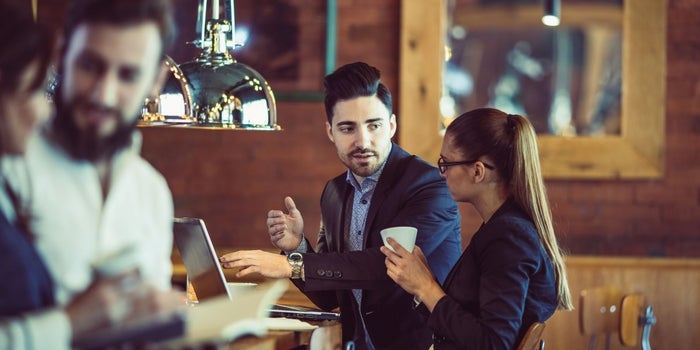 Buy the Right Franchise for You: Don't Get Fooled by These 8 Underhanded Sales Tactics