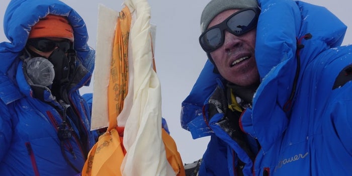 3 Business Lessons I Learned While Summitting Mt. Everest Without Supplemental Oxygen