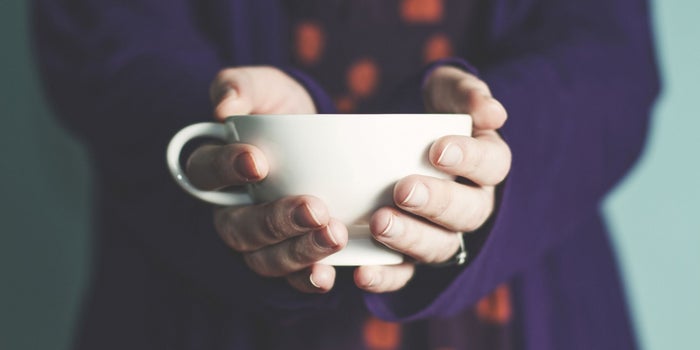 Even the Smallest Acts of Generosity Make You Happier, New Study Reveals