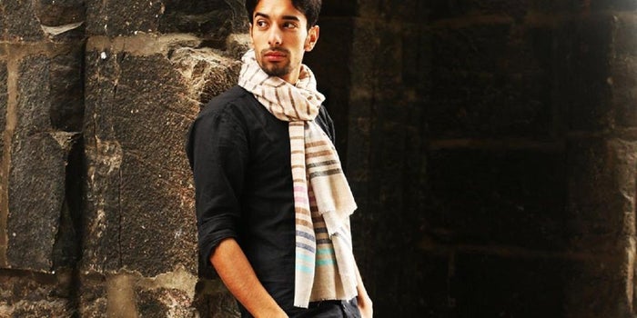 This Kashmiri Entrepreneur Wants the World To Remember his State for its Art