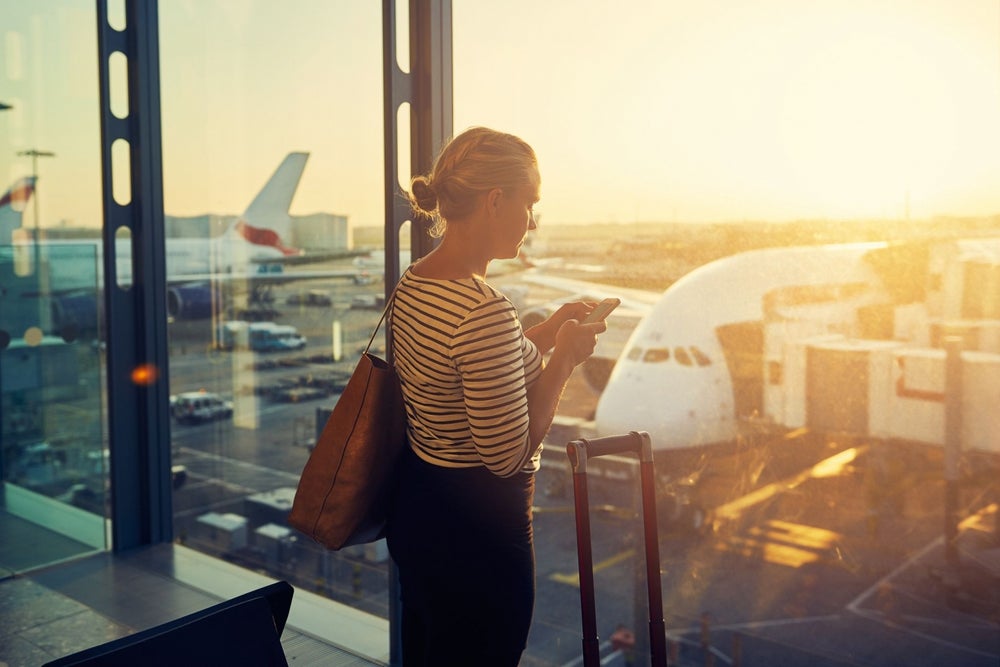Wi-Fi or Cell? Here's What Travelers Should Use at Airports Across North America.