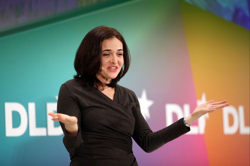 A Day in the Life of Sheryl Sandberg, Who Uses an Old-School Notebook, Likes 'Bad TV' and Goes to Bed Before 10