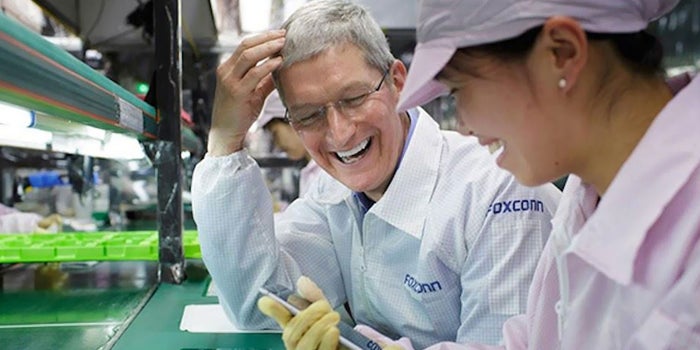Trump: Apple to Build '3 Big Plants' in U.S.