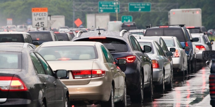 #5 Reasons Why India's 2030 Electric Vehicle Plan is Too Ambitious